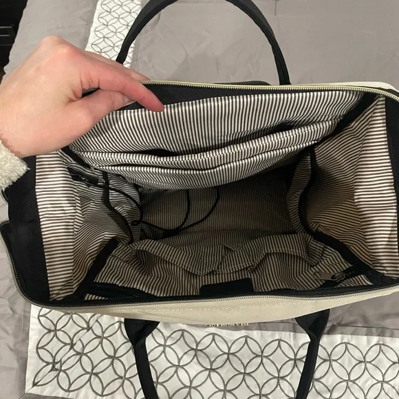 LOVEVOOK Backpack 🎒 - Picture 8 of 9